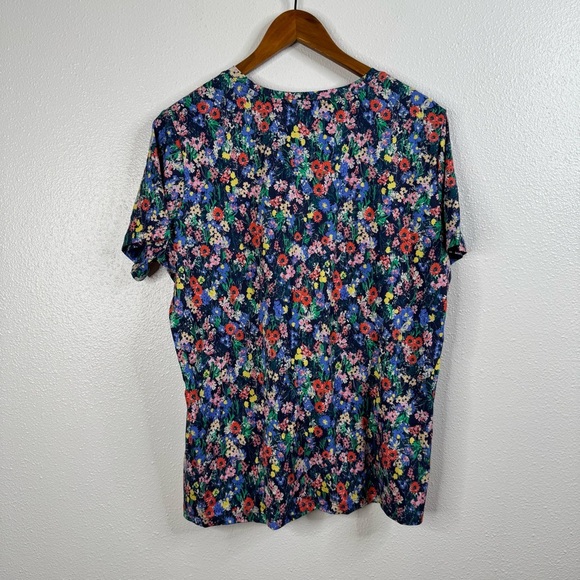 Lands’ End Floral 100% Cotton Short Sleeve Tee Size Large - Picture 2 of 5